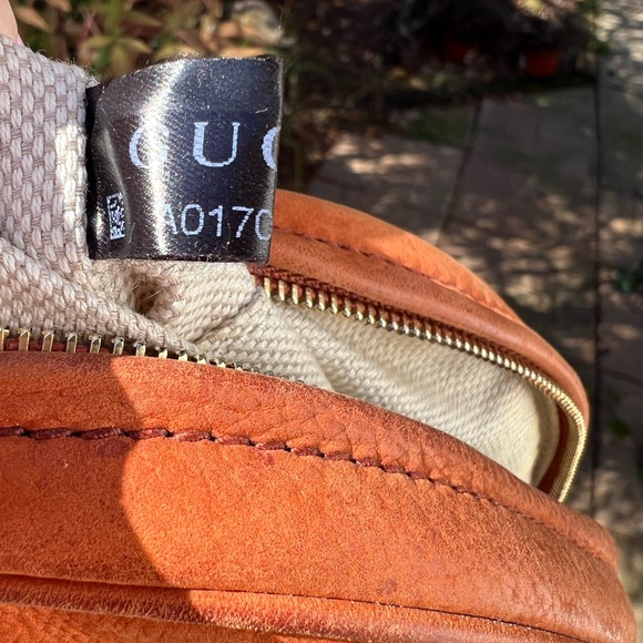 Gucci Soho Series Chain Crossbody Bag with Tassle - Picture 9 of 13